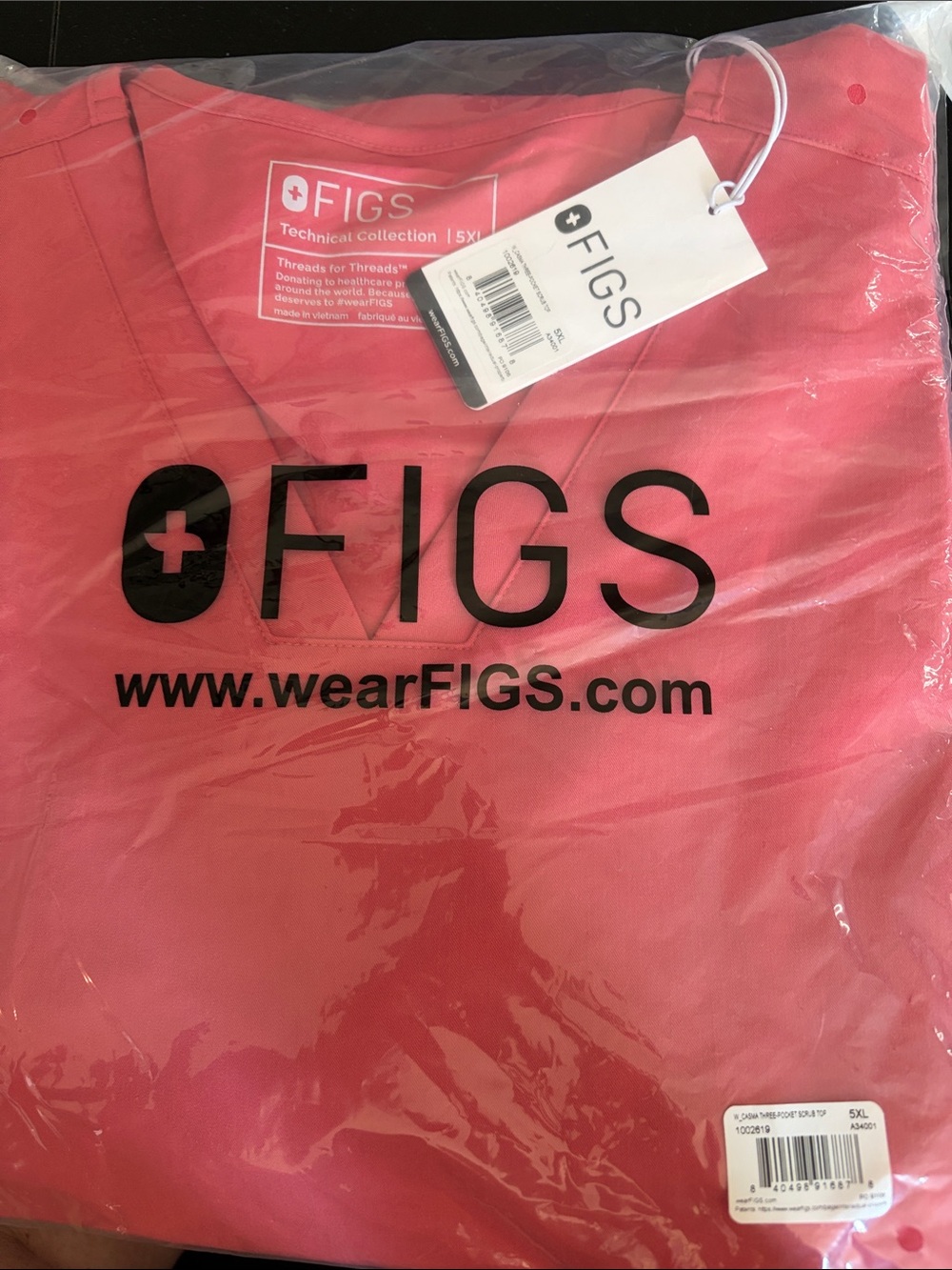 FIGS women’s -Neck Top in Coral